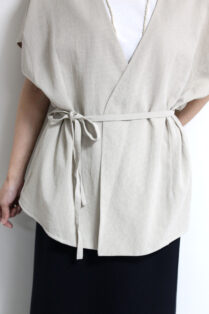 ディニテコリエ(Dignite Collier)ノーカラーガーゼジャケット ディニテコリエ(Dignite Collier)ノーカラーガーゼジャケット