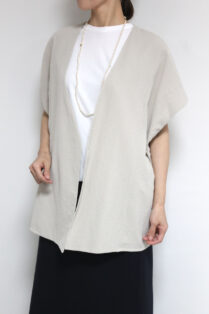 ディニテコリエ(Dignite Collier）ノーカラーガーゼジャケット