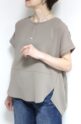 ディニテコリエ(Dignite Collier）裾切替プルオーバー／グレージュ