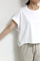 ディニテコリエ(Dignite Collier）ワンポイントロゴコクーンTシャツ／オフ