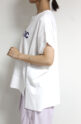 パシオーネ（PASSIONE）「AUTHENTIC」ロゴＴシャツ／オフ×パープルロゴ