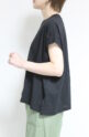 ディニテコリエ(Dignite Collier）フロッキープリントＴシャツ／ブラック