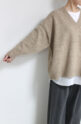 ディニテコリエ(Dignite Collier）インナーセットＶネックプルオーバー／ベージュ